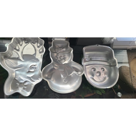 Wilton Kitchen Wilton 3 Holiday Christmas Cake Pan Lot Baking Rudy